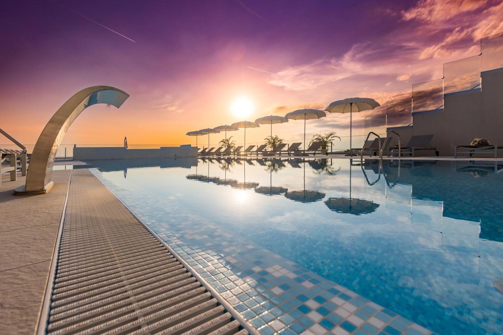 Hotel In Excelsis Novalja Bagian luar foto